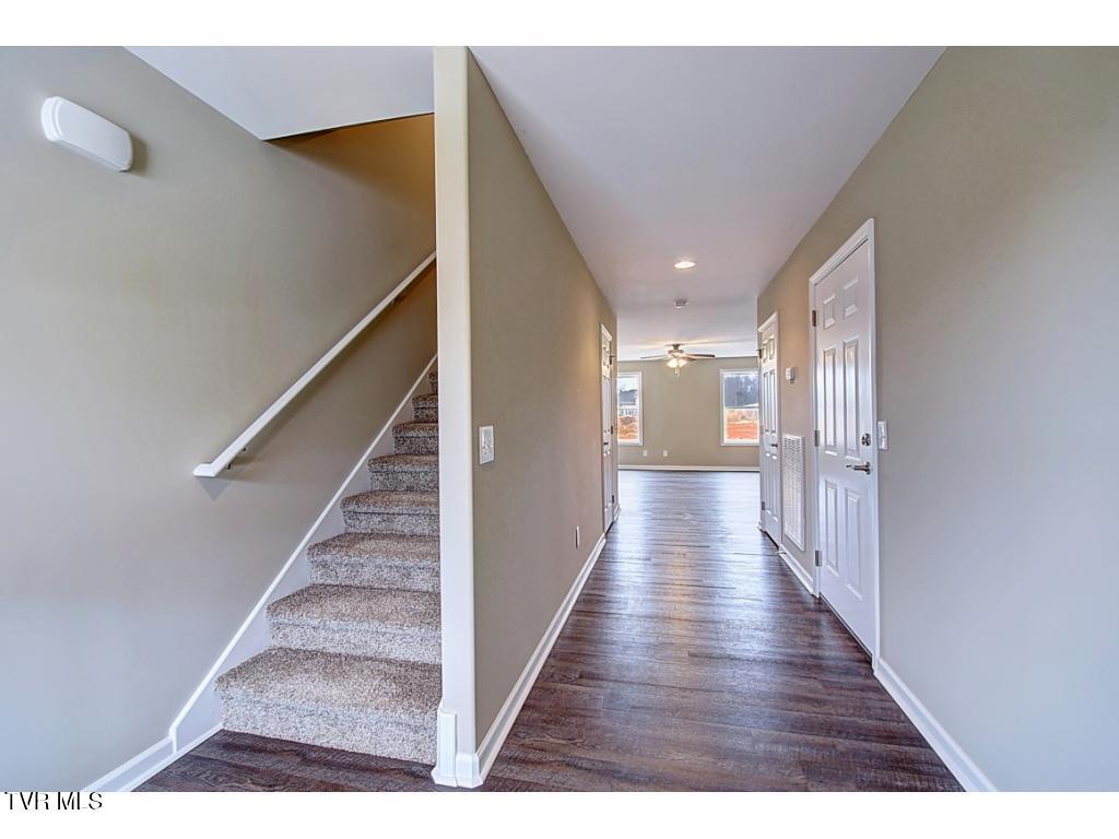 411 hallway