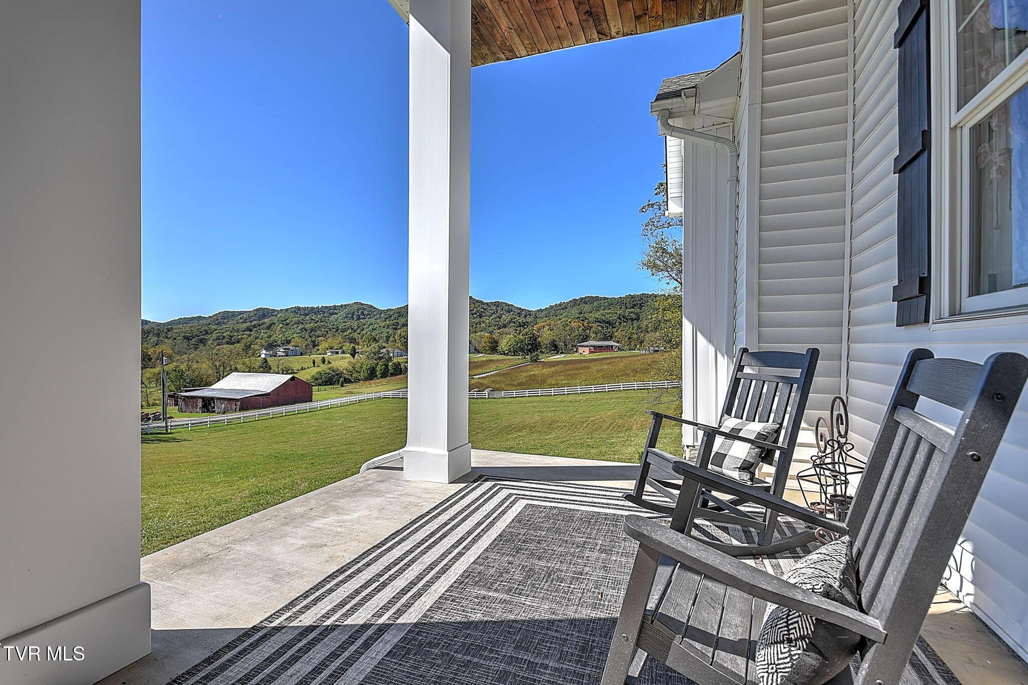 4-web-or-mls-167 Gray DM-4