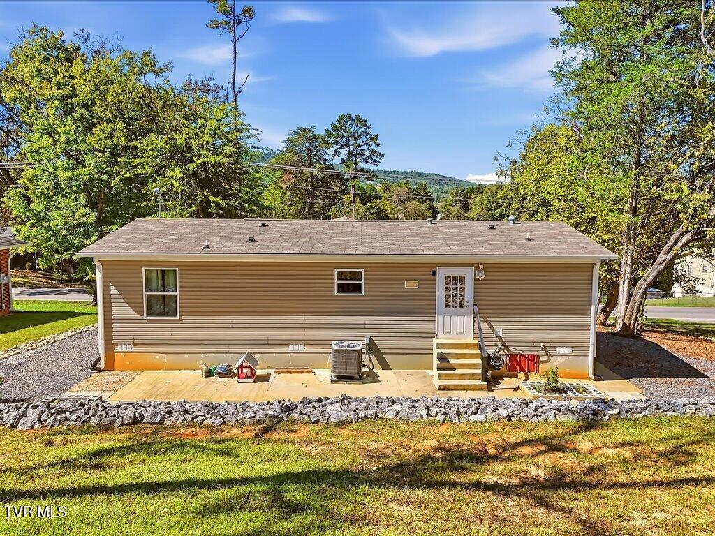 538 Callaway Dr - 2