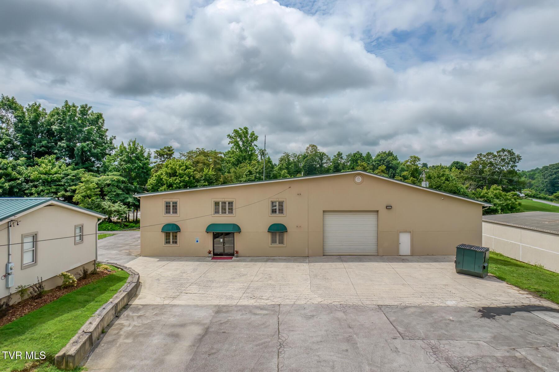 Photo of 13,030 sq ft commercial sale at 3545 West Market Street