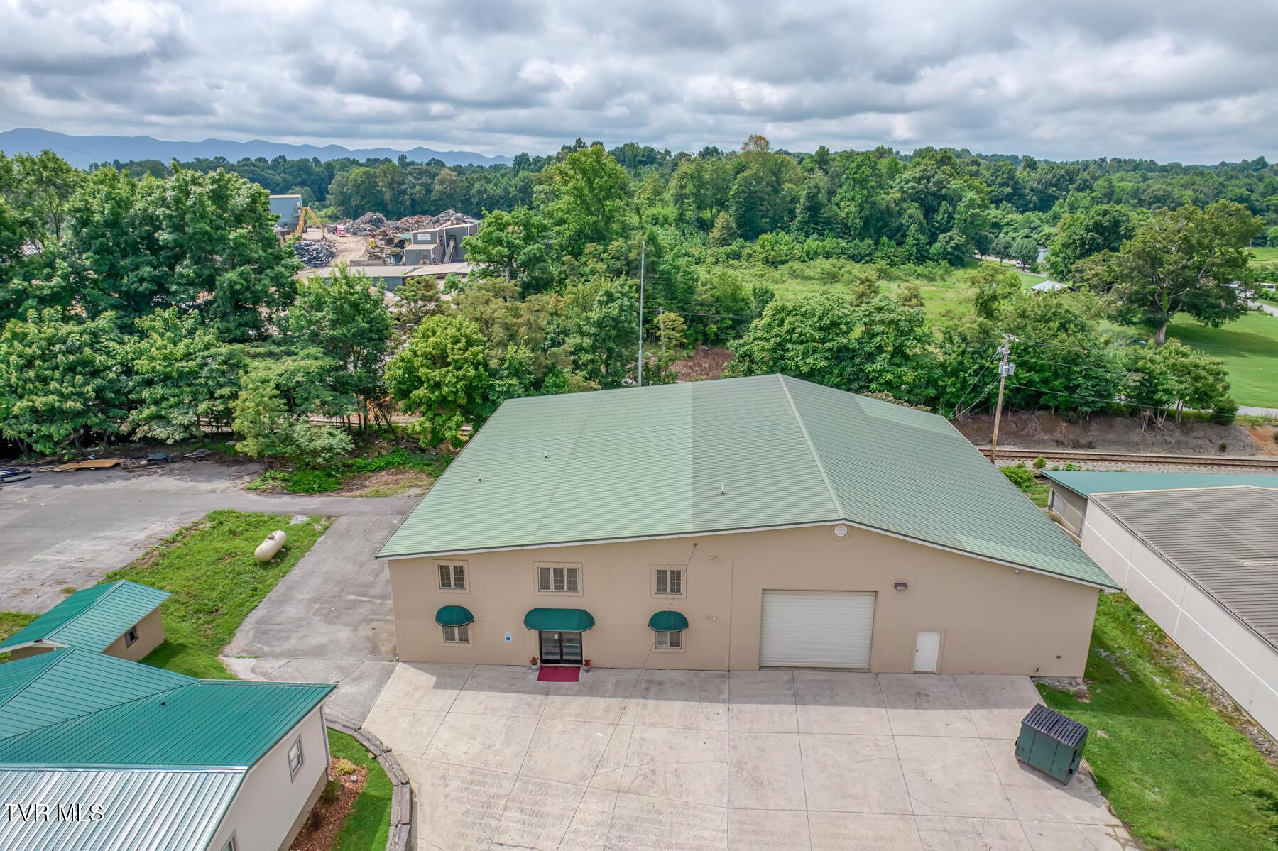 3545 W Market St-3