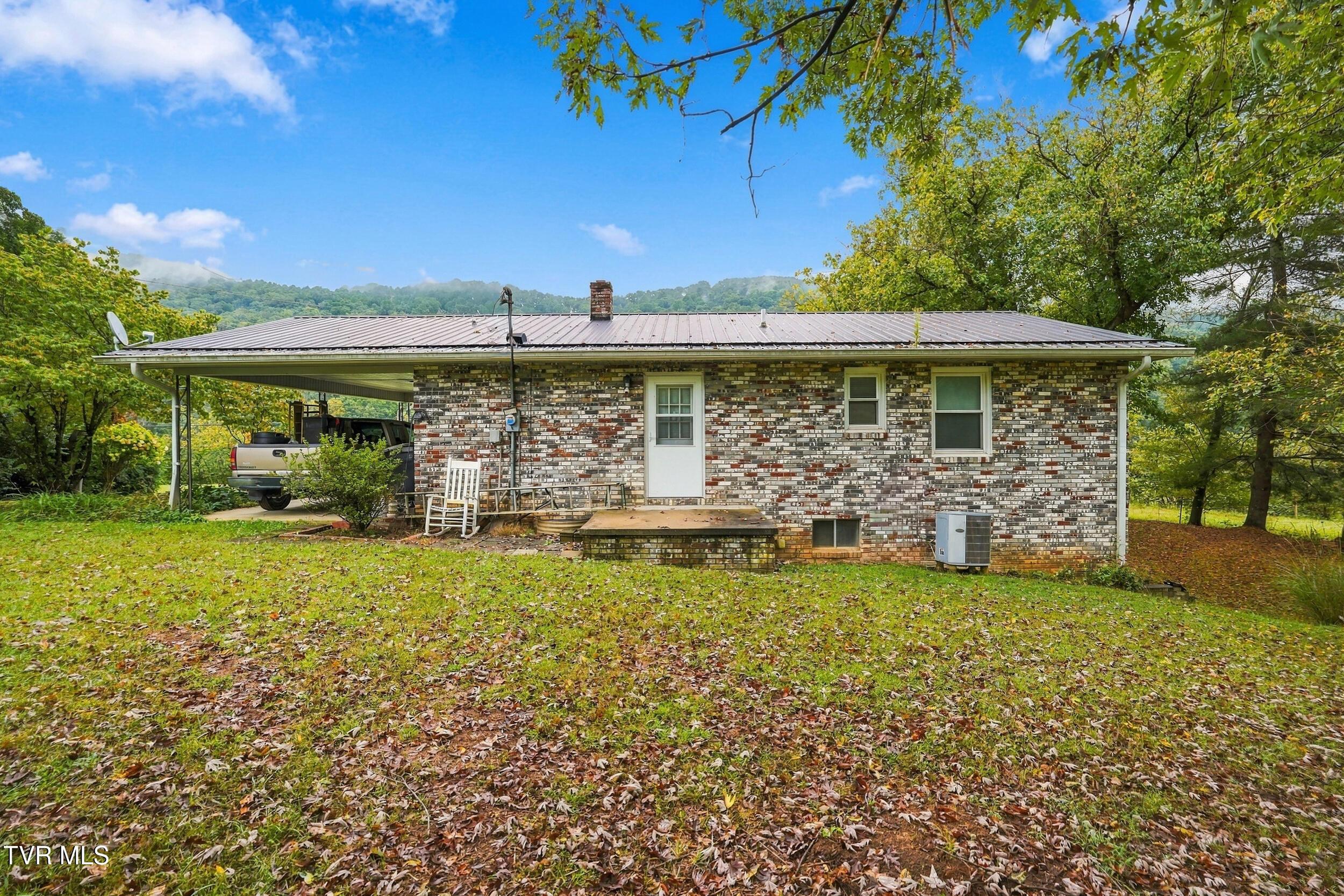 29_3222 goshen valley rd-31