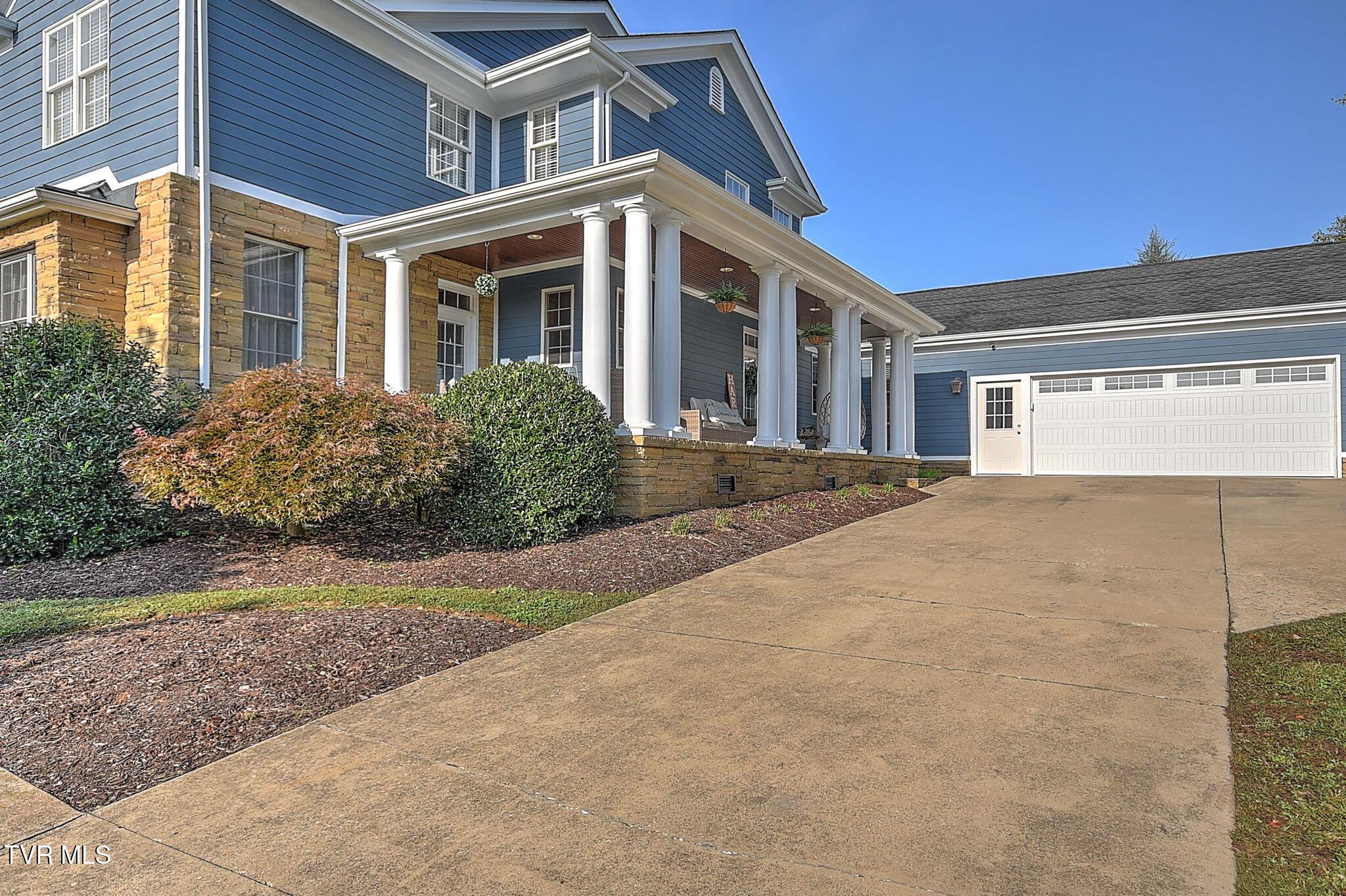 6-web-or-mls-149 Grande Harbor SE-6
