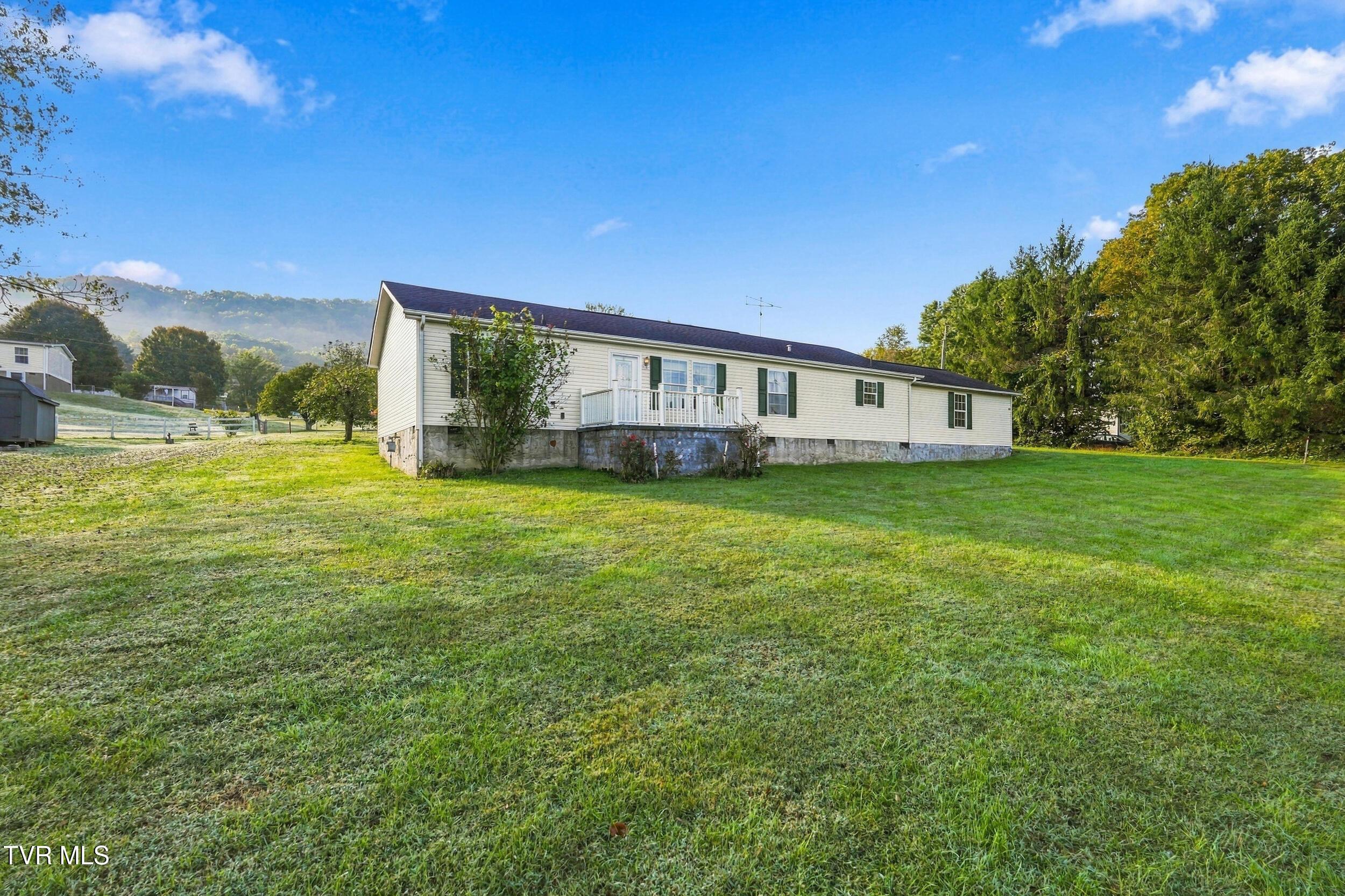 2_644 caney creek rd-10