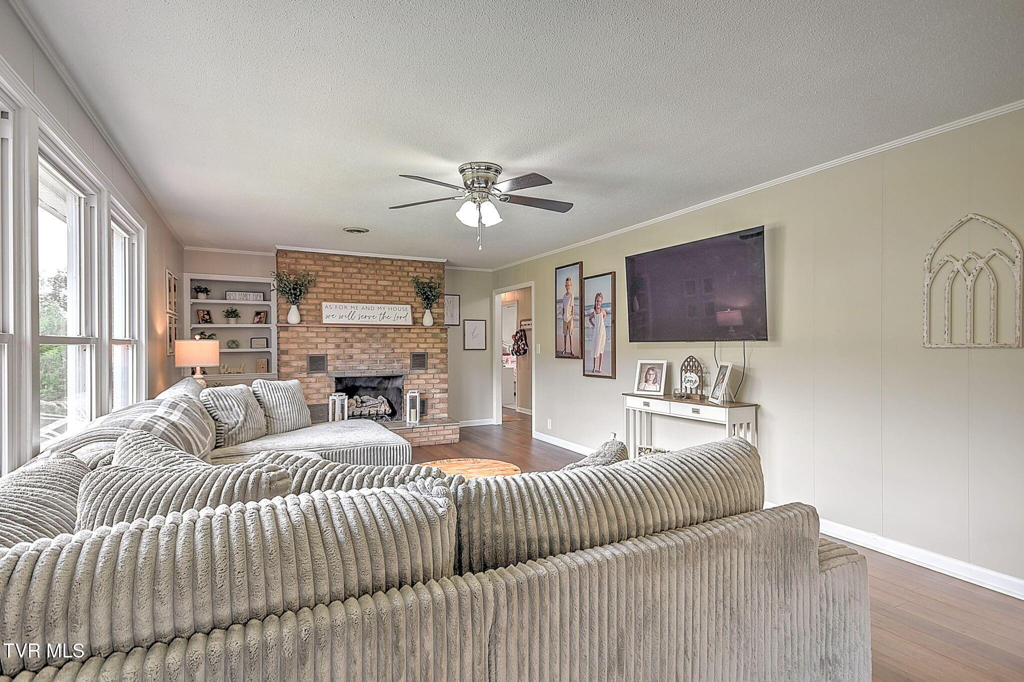 6-web-or-mls-437 Muddy Creek ES-6