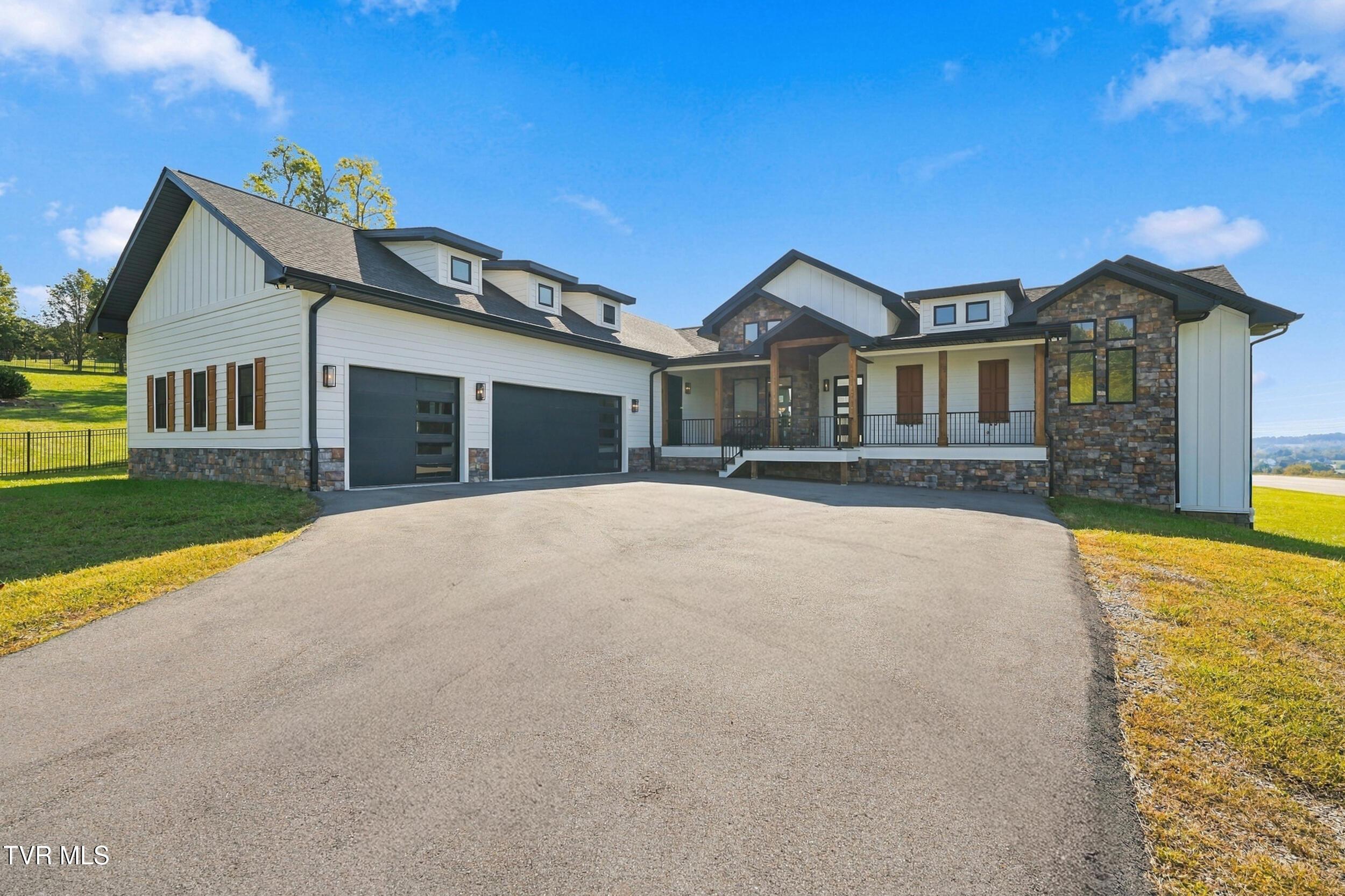 2_1257 hawley rd-24