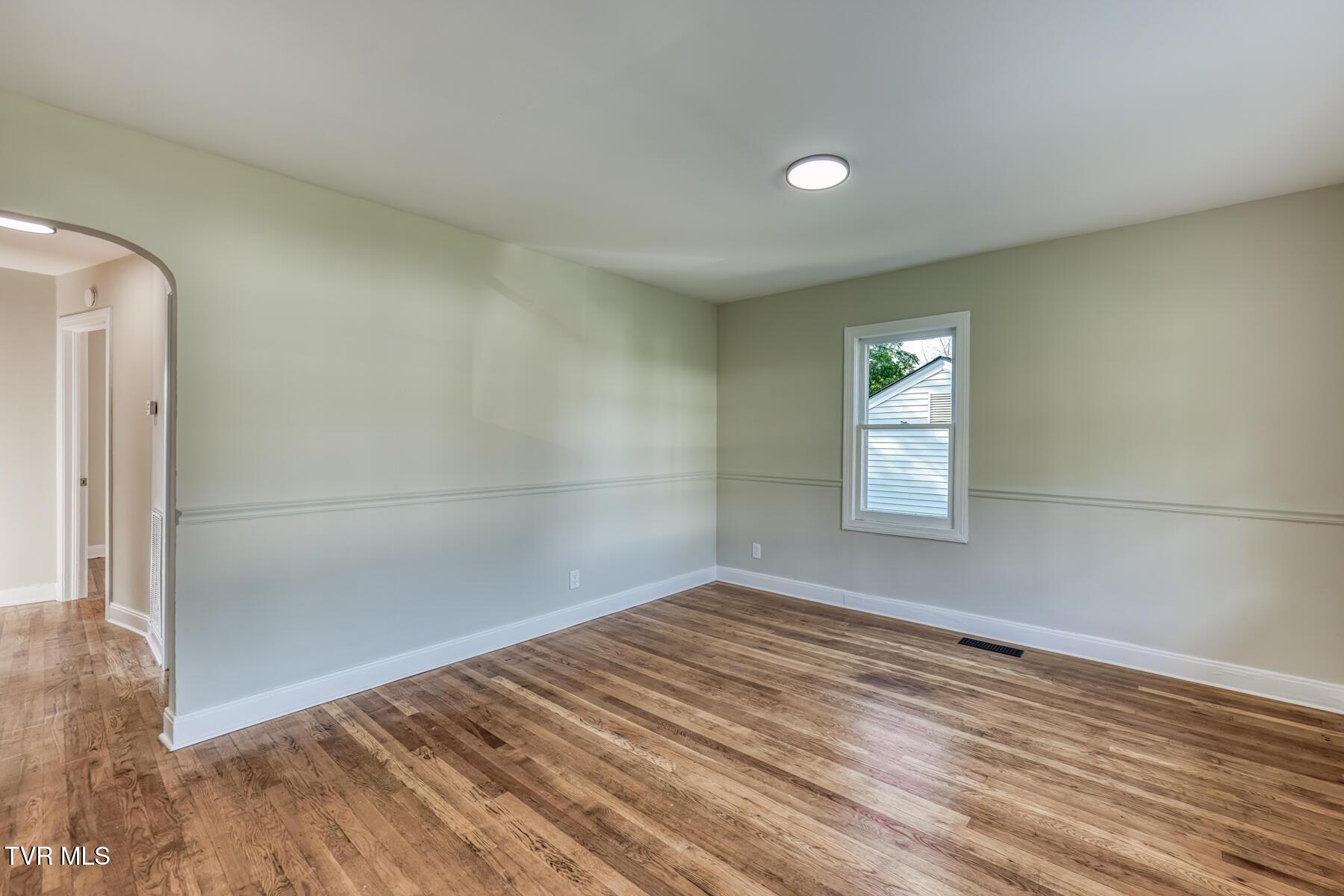 427 Peachtree St-4