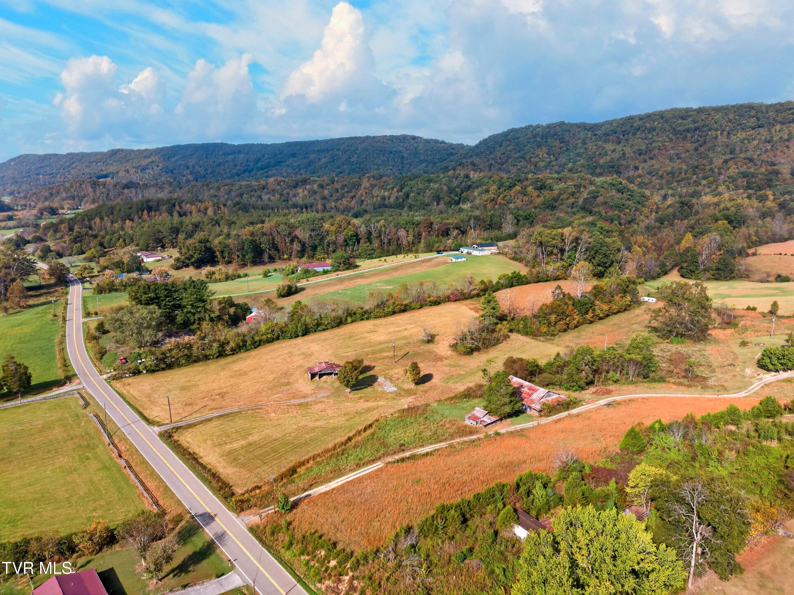 003-3131BeechCreekRoad-Rogersville-TN-37