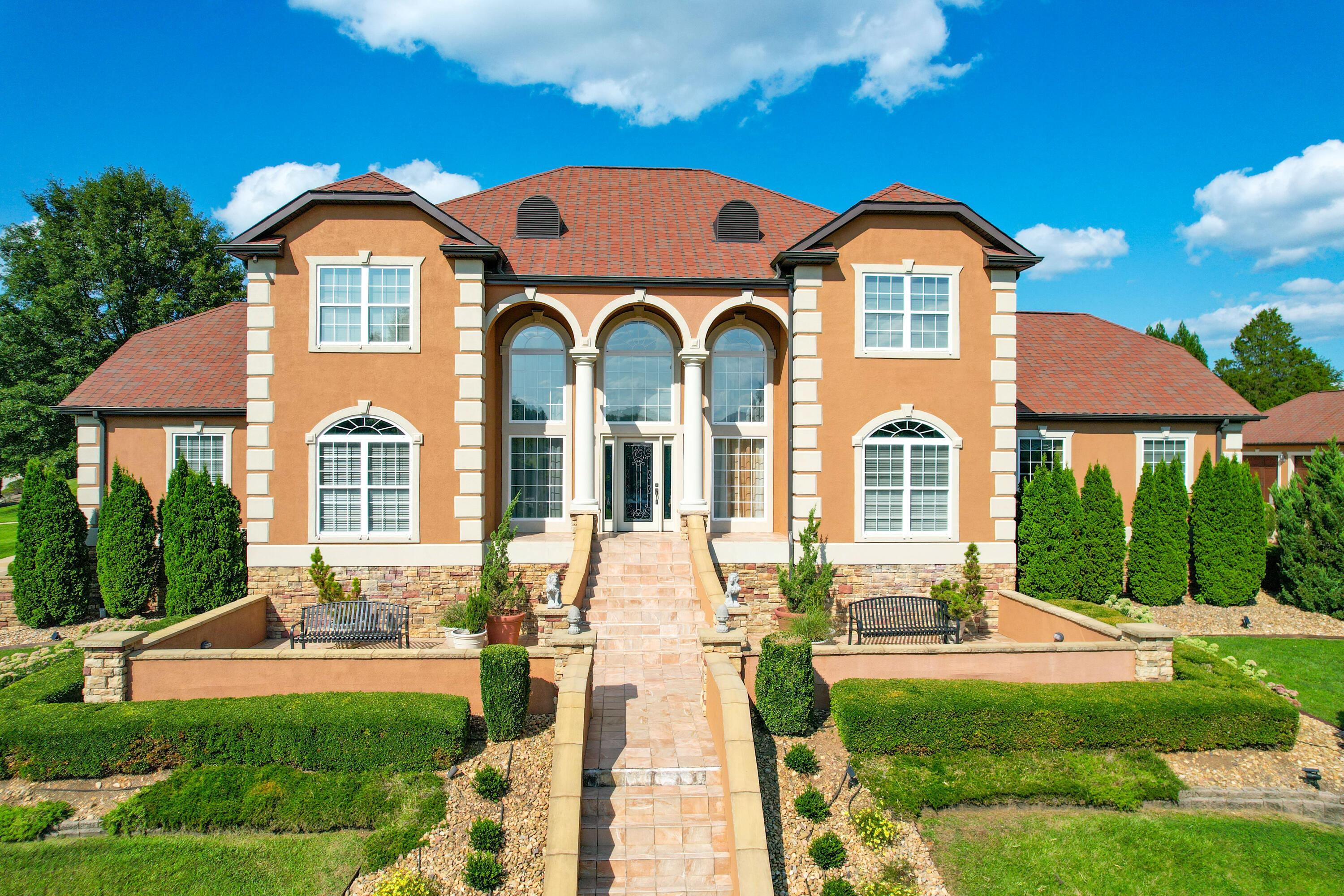 Photo of 9 bed, 11 bath, 13,827 sq ft single family residence at 124 Cross Community Road