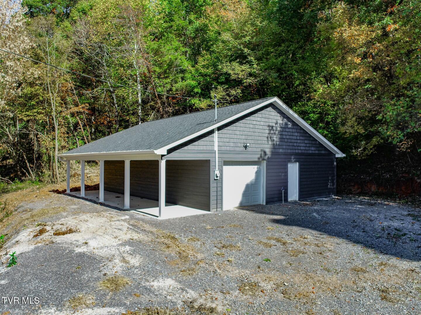 Photo of 0.46 ac single family residence at Par. 28.09 Piney Mtn. Rd