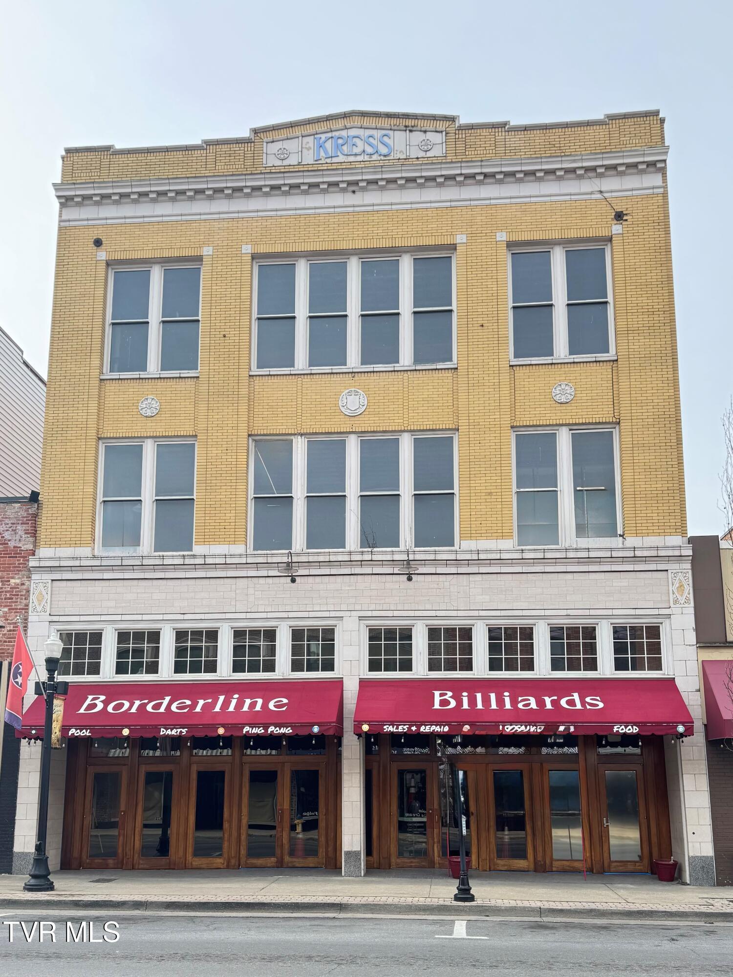 Photo of 8,500 sq ft, 0.18 ac commercial lease at 628 State Street