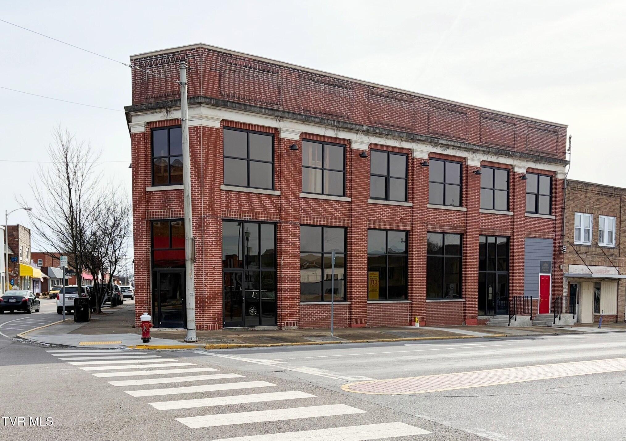 Photo of 6,308 sq ft, 0.07 ac commercial sale at 300 East Sullivan Street