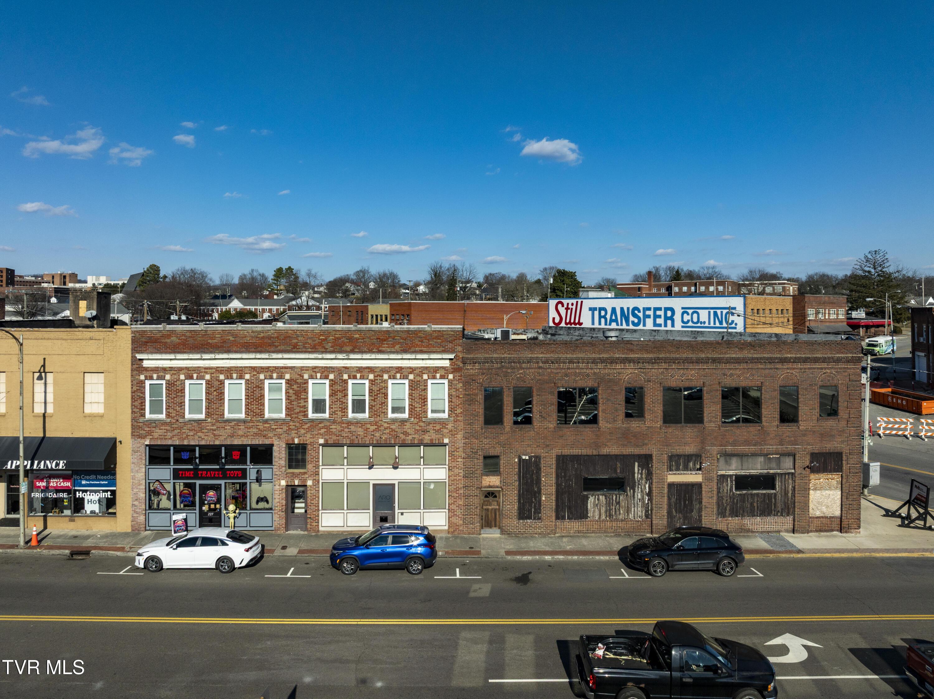 Photo of 8,600 sq ft, 0.1 ac commercial sale at 227 East Sullivan Street