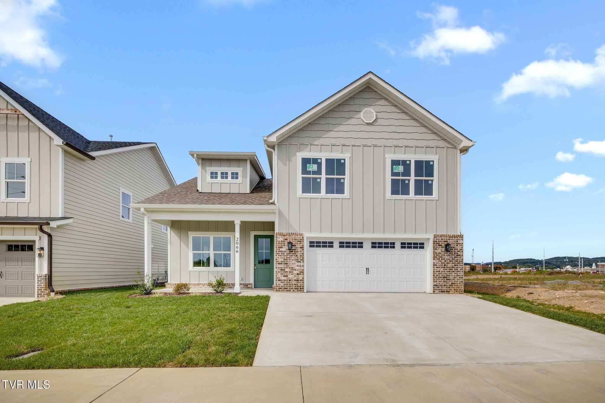 Photo of 4 bed, 4 bath, 2,485 sq ft single family residence at 2066 Brickyard Park Drive