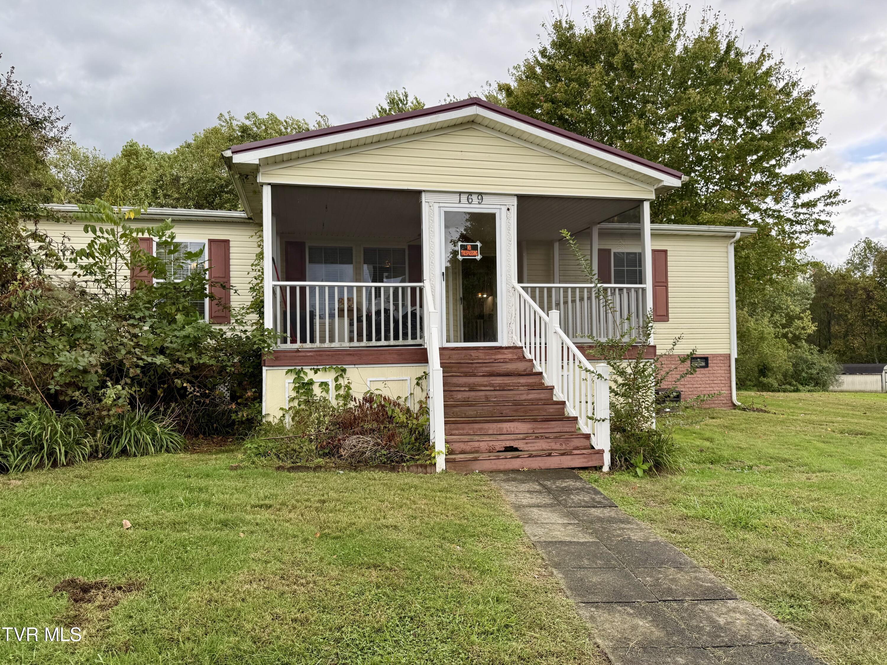 Photo of 2 bed, 2 bath, 1,718 sq ft single family residence at 169 Morning Star Road